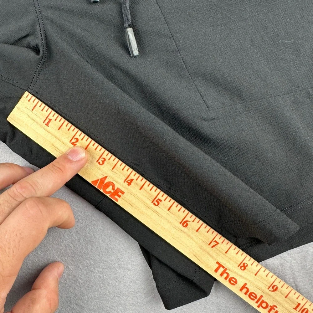 Lululemon License to Train Shorts Mens Medium Black 7